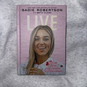 Sadie Robertson Live - Pink Hardcover Inspirational Book